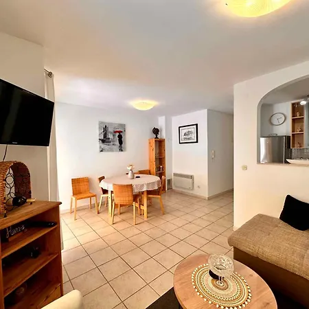 Apartment In 51116 Dramalj
